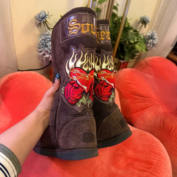 Koolaburra by UGG Vintage Tall Heart & Soul Embroidered Brown Y2K Western Boots - Picture 5 of 8